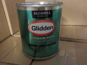 10 qts Glidden paint choice  of Ava...