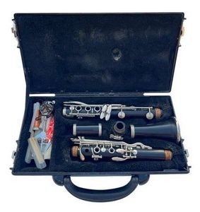 VITO 7214 Student Clarinet with Case