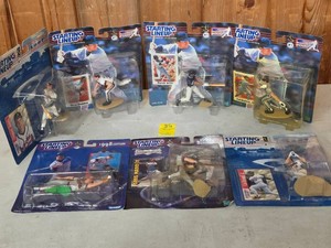7 STARTING LINEUP BASEBALL PLAYER ACTION FIGURES - NEW IN PACKAGE