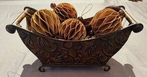 Neiman Marcus 3D Honeycomb Gold Ornaments with Ornate Display Bin