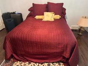 Queen Bedframe