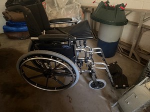 Invacare 9000 XL Wheelchair
