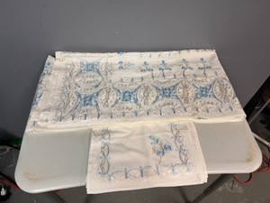 Beautiful Embroidered Blue and Cream Tablecloth ( 58 x 120) with Twelve Matching Napkins