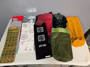 Multiple Wine Gift Bags