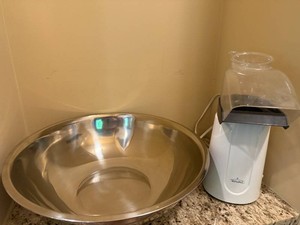 Rival Popcorn Maker and Huge Bowl