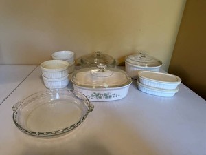 Lot of Bakeware Corning Ware, Pyrex and More