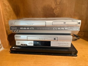 Blue Ray, DVD and VHS Players