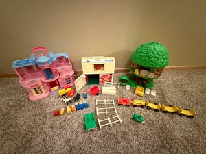 Vintage Fisher Price and Kenner Playsets and Various Accessories