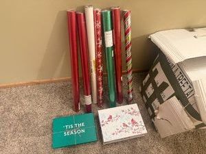 Franklin Fraser 7.5 Christmas Tree and Gift Wrapping Supplies