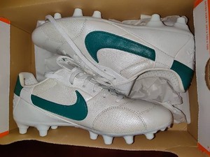 Nike Premier III Cleats New in Box (Size 6.5).