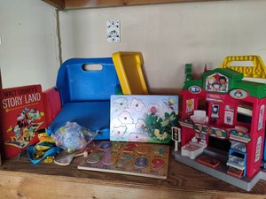 Lot of Assorted Childrens Toys & Learning Items