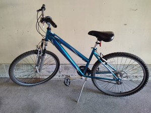 Schwinn Sidewinder 26 Womens Bike