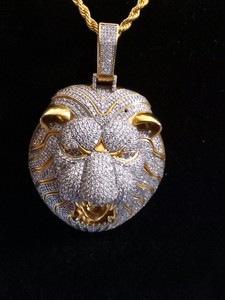925 Lion Faced Pendant (Tester read diamonds)