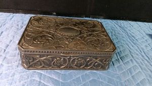 Vintage Godinger silver plated jewelry box with velvet lining
