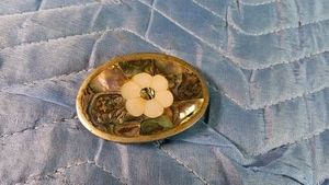Ladies belt buckle with iPlayer abalone and mother of pearl