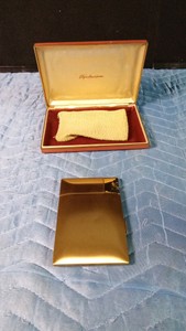 1940s or 1950s Elgin American Magic Action cigarette case with an integrated lighter in original box