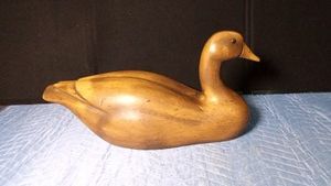 Large goose decoy