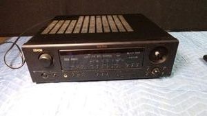 Denon AVR-587 mult- AV Multi-Zone AV  surround receiver - powers up - 7.1 channel surround sound and 75 watts per channel