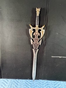 Kilgorin, the Sword of Darkness (Model UC1239), a popular fantasy decorative weapon manufactured by United Cutlery