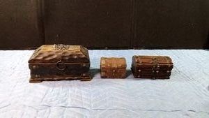 3 treasure chest boxes