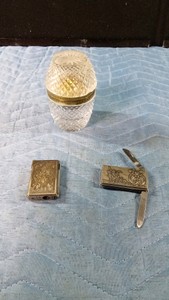 Win Alfie P-800 butane lighter, crystal looking lighter and a money clip with knife and file