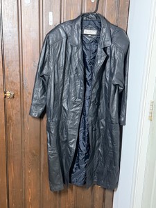 Vintage Avanti black leather trench coat, a classic piece often styled for an oversized 80s or 90s Matrix aesthetic