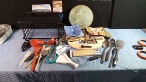 Lot of kitchen items