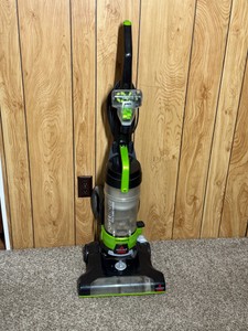 Bissell Vacuum Cleaner - Model 1797