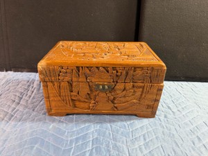 Antique Hand Carved Wood Relief Treasure Dresser Box w Lid Chinese Qing - see description for more info