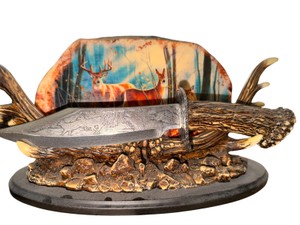 Decorative Fixed Blade Hunting Knife w Faux Antler Display Stand & Wildlife Etched Blade
