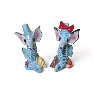 Vintage Artmark Japan anthropomorphic seahorse salt and pepper shakers.
