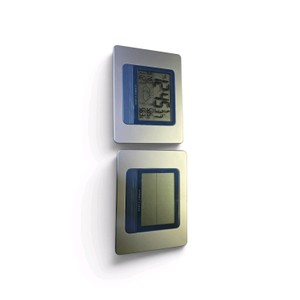 2 Atomic Clocks