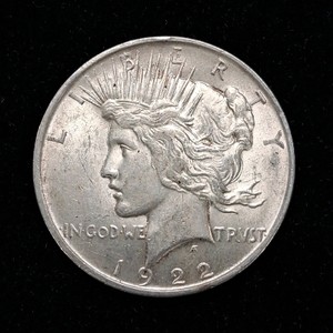 Lot of (1) 90% Constitutional Silver 1922 Peace Dollar
