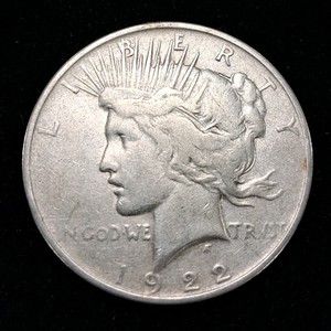 1922 Peace Dollar - Tax Exempt Constitutional Silver 90%