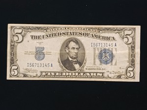 1934-A $5 Silver Certificate  Lincoln Blue Seal Note