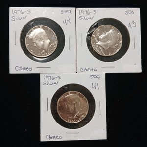 17761976-S Kennedy Bicentennial Half Dollars (40% silver content)