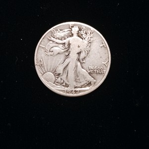1942 Walking Liberty Silver Half Dollar 50C - Circulated WW2 US Coin - 90% Silver