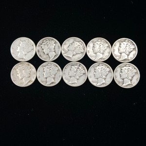 Lot of (10) vintage Winged Liberty Head Mercury dimes minted between 1941 and 1945