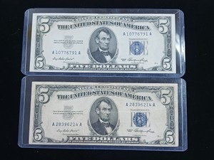 Lot of 2 Vintage 1953 $5 Silver Certificates Blue Seal US Paper Currency Notes