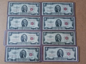 Lot of (8) Total United States $2 Legal Tender Notes - Red Seals (Circulated)