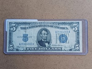 1934-C $5 Silver Certificate  Blue Seal (Lincoln  Julian-Snyder)