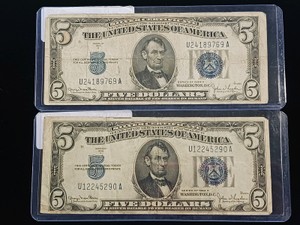 Lot of (2) Vintage Series 1934 D $5 Five Dollar Bills - Blue Seal Silver Certificates