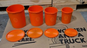 vintage Tupperware set