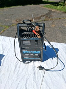 EXIDE BATTERY CHARGER
