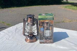 BRAND NEW LED VINTAGE STYLE LANTERN