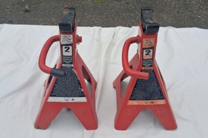 BIG RED 2 TON JACK STANDS