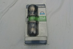 BRAND NEW HALL AND CLOSET DOOR HANDLE SET