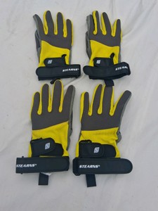 2 BRAND NEW PAIRS OF STEARNS KAYAK GLOVES SIZE L  XL