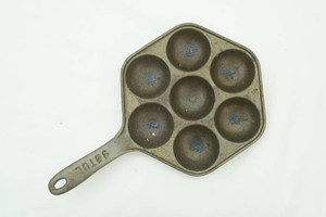 Cast Iron Specialty Pan