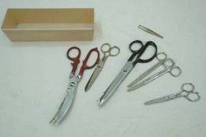 Scissors